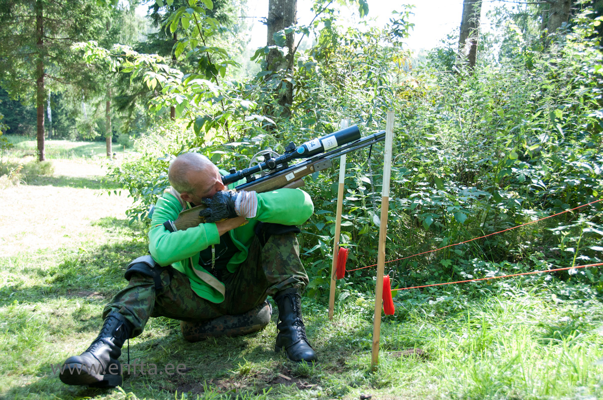 Aleksas Jaunius LT, Weihrauch HW 97 K, Leapers 8-32x56